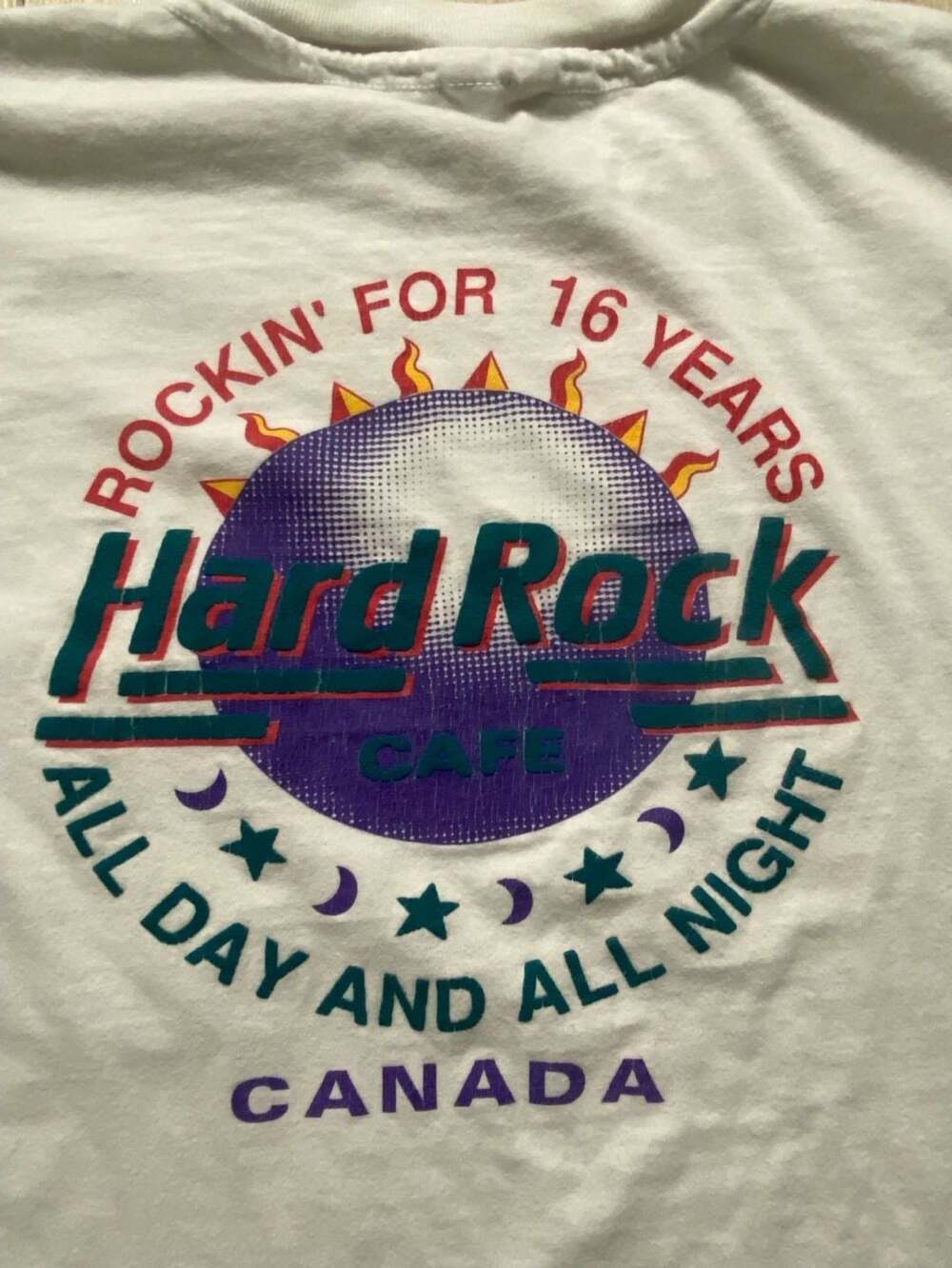 Hard Rock Cafe Edmonton Pocket T-Shirt Size Large White 1978-1994 single stitch